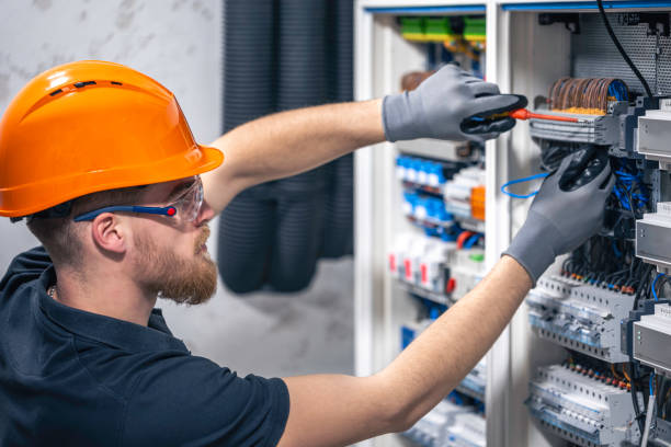 Best Circuit Breaker Repair  in Baywood, NY